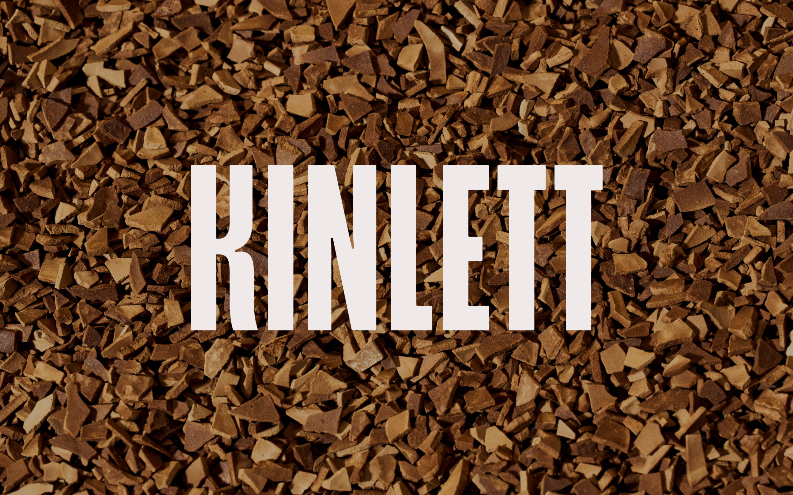 Kinlett Logo on the coffee chips background